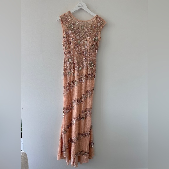 MAC DUGGAL Pink Embellished Bateau Neck Cap Sleeve Floral Beaded Trumpet Gown 2 - Picture 8 of 15